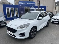 Blanc Utilisé 2021 Ford Kuga ST-Line SUV | 22 999 € (Prix juste)