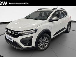 Blanc Utilisé 2023 Dacia Sandero Expression Citadine | 15 900 € (Prix assez cher)