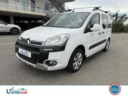 Blanc Utilisé 2015 Citroën Berlingo XTR Monospace | 11 990 € (Prix cher)