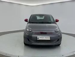 Gris fonce Utilisé 2022 Fiat 500e Red Citadine | 12 999 € (Prix juste)