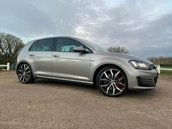 Gris Utilisé 2016 VW Golf VII GTI Berline | 18 890 € (Prix juste)
