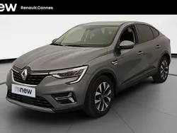 Gris Utilisé 2023 Renault Arkana Evolution SUV | 19 799 € (Bon prix)