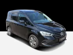 Noir Utilisé 2023 Mercedes T160 Style Monospace | 27 169 €