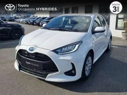 Utilisé 2024 Toyota Yaris Hybrid Business Edition Berline | 23 490 € (Prix assez cher)