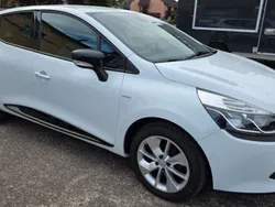 Blanc Utilisé 2016 Renault Clio IV LIMITED Citadine | 8 990 € (Prix juste)