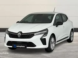 Utilisé 2023 Renault Clio V Evolution Berline | 18 299 € (Prix juste)