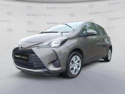 Gris Utilisé 2019 Toyota Yaris Connect Style Berline | 13 499 €