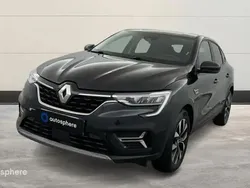 Noir Utilisé 2023 Renault Arkana Evolution SUV | 22 799 € (Prix juste)