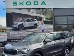 Gris Utilisé 2024 Skoda Kodiaq Selection SUV | 41 590 € (Prix juste)