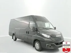 Noir Utilisé 2022 Iveco Daily Van | 51 652 €