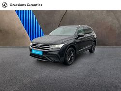 Noir Utilisé 2024 VW Tiguan Allspace Life SUV | 44 390 € (Prix assez cher)