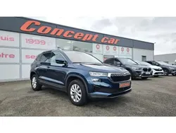 Bleu Utilisé 2023 Skoda Karoq Ambition SUV | 23 990 € (Prix juste)