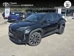 Noir Utilisé 2024 Toyota Yaris Hybrid Design SUV | 23 990 € (Prix juste)