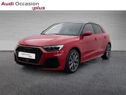 Rouge progressif métallisé Utilisé 2024 Audi A1 Sportback S-Line Citadine | 26 990 € (Prix juste)