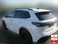 Blanc Nouvelle 2025 VW Tiguan R-line SUV | 52 218 €