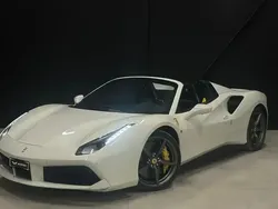 Blanc Utilisé 2019 Ferrari 488 Cabriolet | 234 990 €