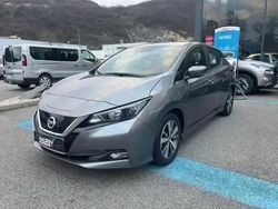 Gris Utilisé 2021 Nissan Leaf Acenta Citadine | 13 500 € (Prix juste)