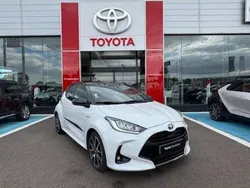 Utilisé 2021 Toyota Yaris Hybrid Berline | 19 490 € (Prix juste)