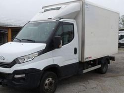 Utilisé 2017 Iveco Daily | 25 188 € (Prix assez cher)