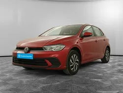 Rouge Utilisé 2024 VW Polo Berline | 21 300 € (Prix juste)