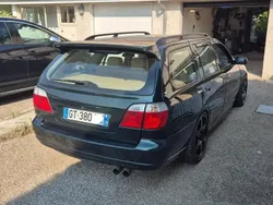 Vert Utilisé 2000 Nissan Primera Break | 18 000 €