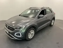 Gris Utilisé 2023 VW T-Roc Life SUV | 23 900 € (Prix juste)