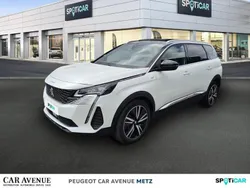 Blanc nacré (n) Utilisé 2023 Peugeot 5008 GT Monospace | 32 990 € (Prix cher)