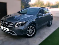 Gris Utilisé 2017 Mercedes GLA200 SUV | 18 290 €