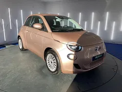 Utilisé 2022 Fiat 500e Action Citadine | 12 900 € (Prix juste)