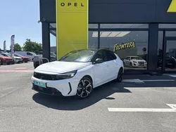 Blanc Nouvelle 2024 Opel Corsa GSe | 19 499 € (Prix juste)