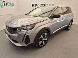 Gris Utilisé 2023 Peugeot 5008 GTi Monospace | 26 990 € (Prix juste)