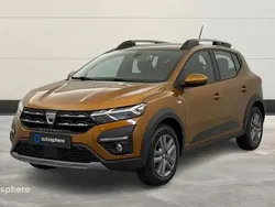 Orange Utilisé 2021 Dacia Sandero Comfort Citadine | 13 299 € (Prix juste)