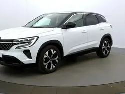 Blanc Utilisé 2022 Renault Austral Techno SUV | 29 990 €