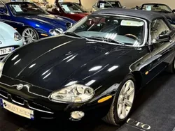 Noir Utilisé 2003 Jaguar XK8 Cabriolet | 24 000 €