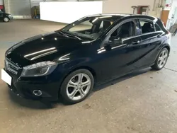 Noir Utilisé 2012 Mercedes A180 Urban Monospace | 13 990 € (Prix cher)