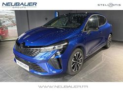 Bleu iron Utilisé 2024 Renault Clio V Techno Berline | 21 490 € (Prix assez cher)