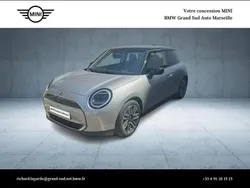 Argent Utilisé 2024 Mini Cooper Classic Citadine | 33 870 €