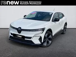 Blanc Utilisé 2022 Renault Mégane Equilibre Berline | 20 990 € (Prix juste)