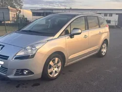 Utilisé 2013 Peugeot 5008 Family Monospace | 7 990 € (Prix assez cher)