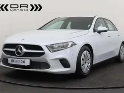 Blanc Utilisé 2021 Mercedes A160 Business Berline | 17 495 € (Super prix)