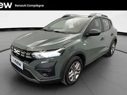 Gris Utilisé 2023 Dacia Sandero Essentiel Citadine | 14 490 € (Prix juste)