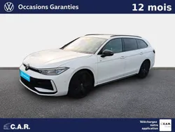 Blanc Utilisé 2024 VW Passat R-line Coupé | 49 990 €