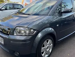 Gris Utilisé 2003 Audi A2 Citadine | 4 990 €