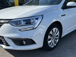 Utilisé 2017 Renault Mégane IV Business Berline | 10 990 € (Prix juste)
