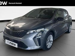 Gris Utilisé 2024 Renault Clio V Evolution Citadine | 18 890 € (Prix assez cher)