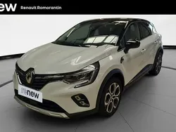 Blanc Utilisé 2023 Renault Captur Techno SUV | 20 990 € (Prix juste)