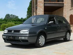 Gris Utilisé 1997 VW Golf IV Berline | 4 500 €