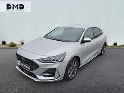 Gris Utilisé 2022 Ford Focus ST-Line X | 19 890 € (Prix juste)