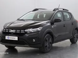 Noir Utilisé 2024 Dacia Sandero Expression Citadine | 17 499 € (Prix juste)