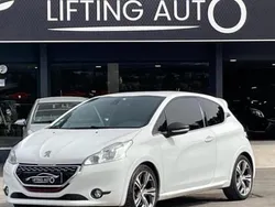 Utilisé 2015 Peugeot 208 GTi Citadine | 11 900 € (Prix juste)